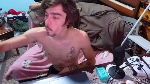 str8whiteboy21 online show from 10.12.25