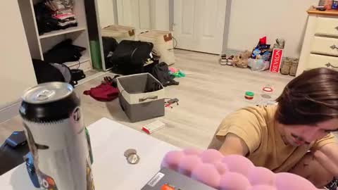 str8whiteboy21 online show from 10.29.25