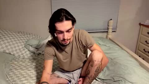 str8whiteboy21 online show from 11.25.25