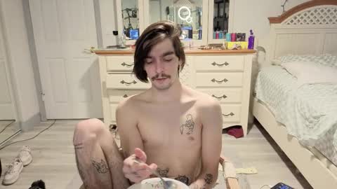 str8whiteboy21 online show from 02.20.26