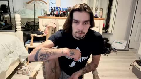 Snapshot of str8whiteboy21 chatting on 04.27.26 str8whiteboy21 online show from 04.27.26