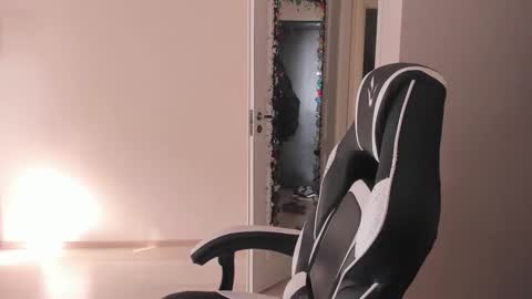 Ray online show from 09.14.25