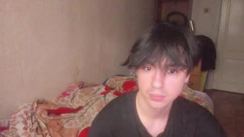 Snapshot of stralght_twinks chatting on 07.21.26 Ray online show from 07.21.26