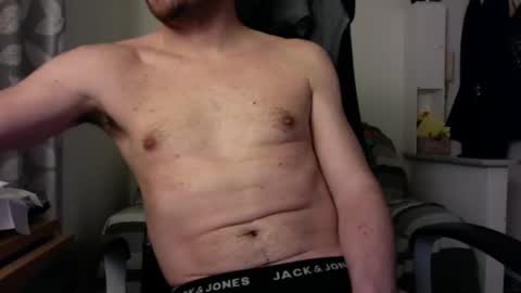 Snapshot of stranger_plus chatting on 12.30.24 send me pics if you want online show from 12.30.24