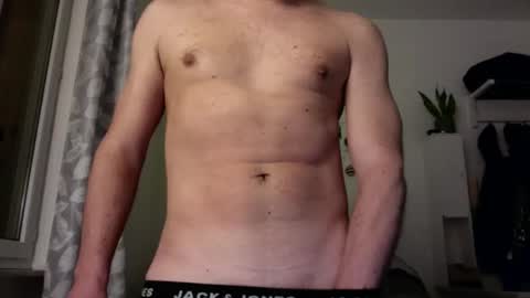 Snapshot of stranger_plus chatting on 01.03.25 send me pics if you want online show from 01.03.25