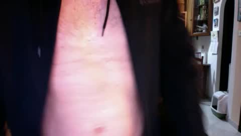 Snapshot of stranger_plus chatting on 10.21.25 send me pics if you want online show from 10.21.25