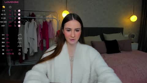 Laura online show from 02.20.26