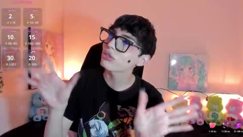 strawberry_kitty_ online show from 02.20.26