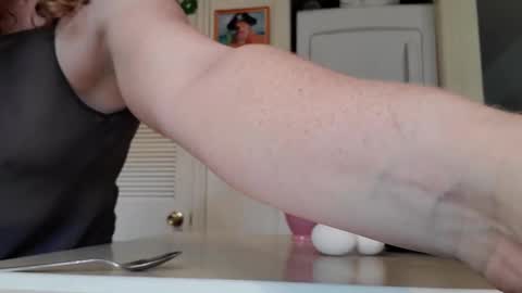 Strawberrylotsacake online show from 09.13.25