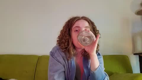 Strawberrylotsacake online show from 10.10.25