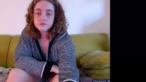 Strawberrylotsacake online show from 10.15.25