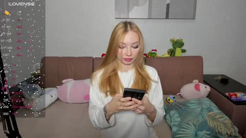Snapshot of streis_mua chatting on 02.03.25 Streis  open pvt online show from 02.03.25