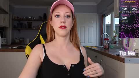 Amorina online show from 01.13.25