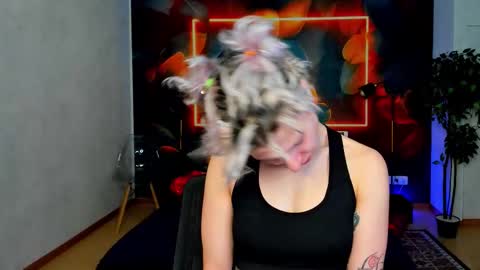 Snapshot of stripp_dancer chatting on 03.02.26 stripp_dancer online show from 03.02.26