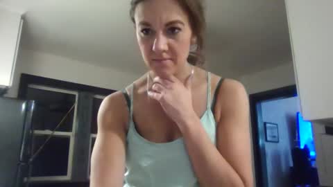 Snapshot of strokinaces1 chatting on 04.14.26 strokinaces1 online show from 04.14.26