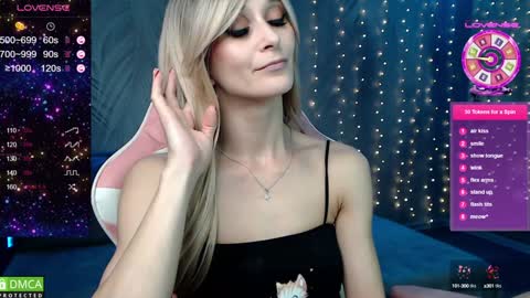 Snapshot of strongalice chatting on 12.11.24 The best athletic body on the site online show from 12.11.24