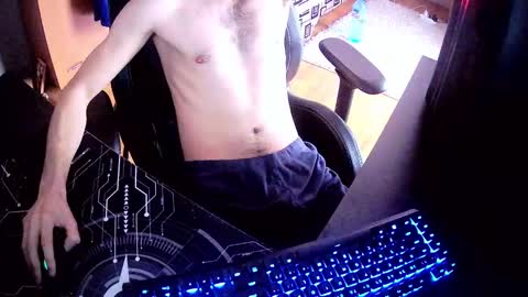 Snapshot of studply7 chatting on 12.15.24 studply7 online show from 12.15.24