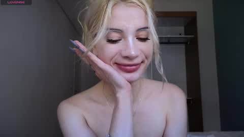 Sofa online show from 03.29.26