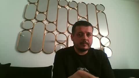 Snapshot of sub3100 chatting on 04.04.26 420Fun online show from 04.04.26