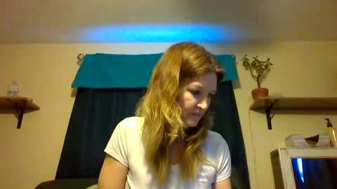 Snapshot of sub4you69brat chatting on 01.23.25 sub4you69brat online show from 01.23.25