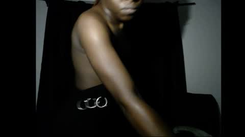 Snapshot of subirababy chatting on 04.27.26 subira online show from 04.27.26