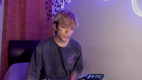 nico online show from 04.25.26