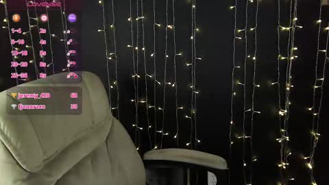 Polly online show from 10.25.25