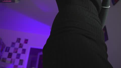 Snapshot of succubus_66 chatting on 12.04.24 succubus_66 online show from 12.04.24