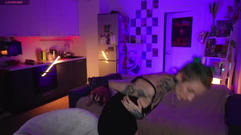 Snapshot of succubus_66 chatting on 12.15.24 succubus_66 online show from 12.15.24