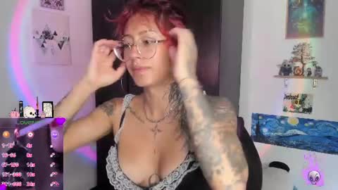 Snapshot of succubus_girl_ chatting on 07.28.26 Alexy online show from 07.28.26