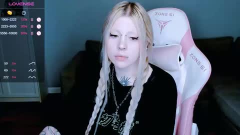 succubus_leslie online show from 10.04.25
