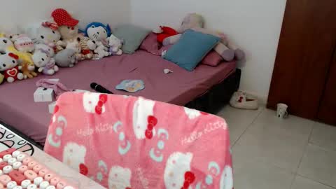 Snapshot of suckdreams19 chatting on 02.07.26 Sofi Kitty online show from 02.07.26