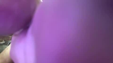 Snapshot of suckmeoffuk chatting on 10.03.25 JJ online show from 10.03.25