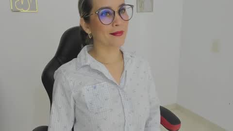 sugar_milff online show from 11.20.25