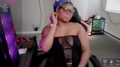 Snapshot of sugarbearlove87 chatting on 09.29.25 lexi love online show from 09.29.25