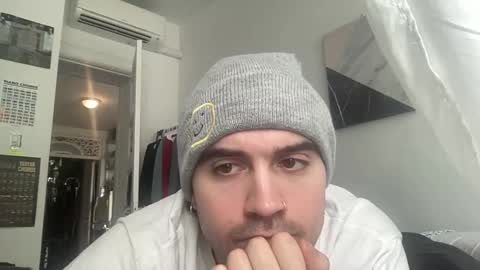 Sugar online show from 03.04.25