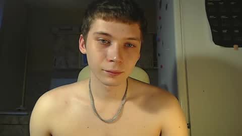 Snapshot of sugarrebit chatting on 01.04.25 Sugarbutter  online show from 01.04.25