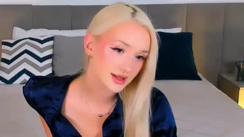 sugarwhisper online show from 09.12.25