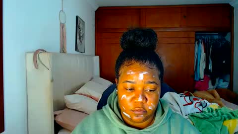 Snapshot of suggarbaby1 chatting on 10.12.25 Cami   Back in 2 hours online show from 10.12.25