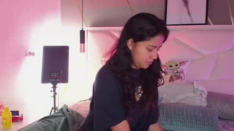 SUKI online show from 02.03.26