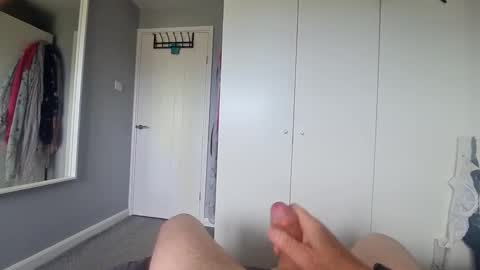 sully6772 online show from 04.25.26