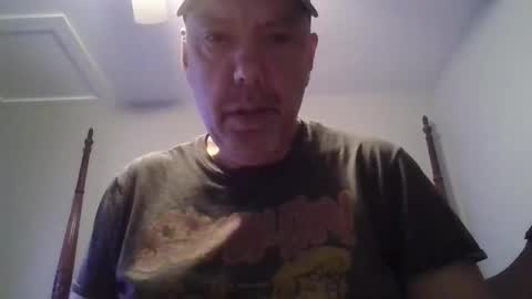Snapshot of sullydog48 chatting on 09.24.25 Sully online show from 09.24.25