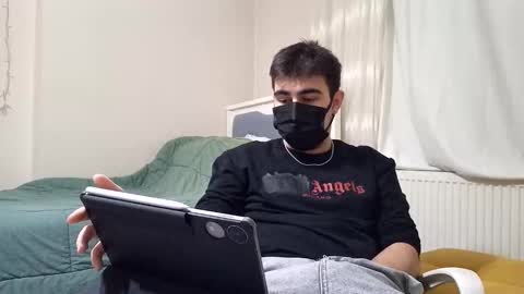 Snapshot of sullyniko chatting on 10.17.25 Niko online show from 10.17.25