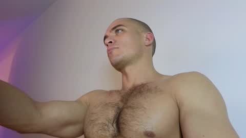 sultryandrewww online show from 11.08.25