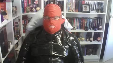 Snapshot of sumisolatex chatting on 11.29.25 Sumisolatex online show from 11.29.25