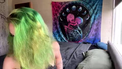 Snapshot of summer96o chatting on 03.06.25 Summer online show from 03.06.25