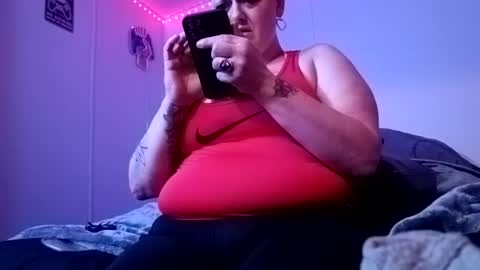 Summer Divine online show from 02.26.25