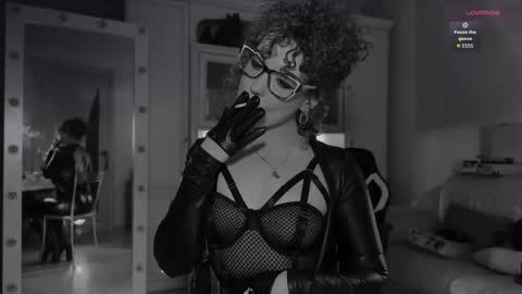 Miss Nelly online show from 03.14.26