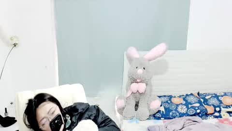 Snapshot of sun_yummy chatting on 01.08.25 Lucis online show from 01.08.25