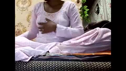 sunali_jain03 online show from 05.28.26